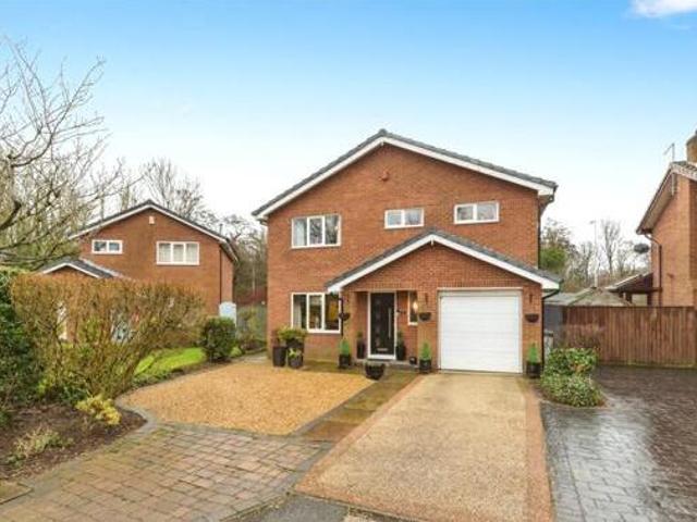 House for sale in Higher Bartle, Lancashire