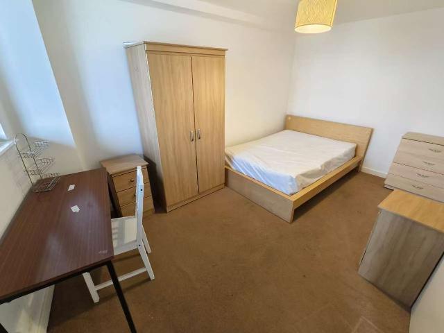 Room for rent in Hulme, Georgia