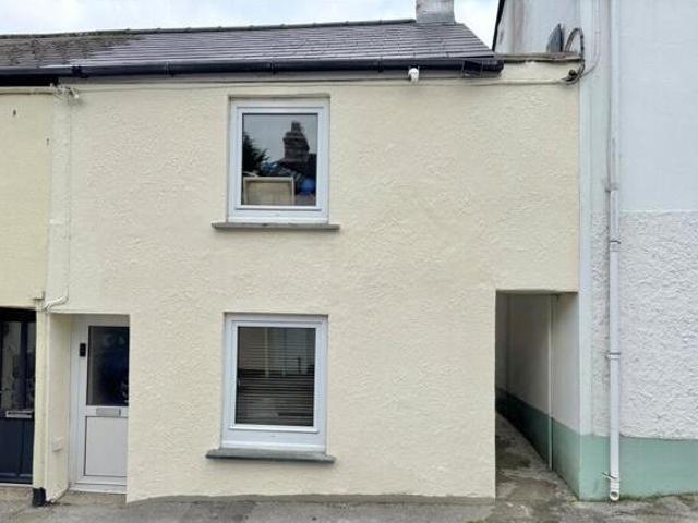 House for sale in Hayle, Cornwall