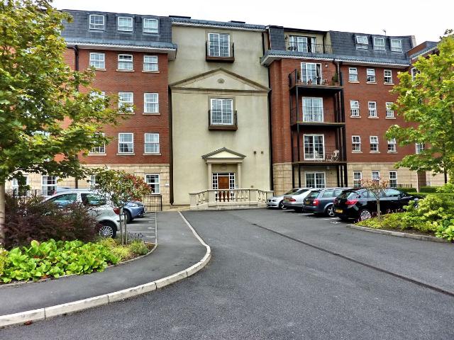 Apartment for rent in Besses o' th' Barn, Bury