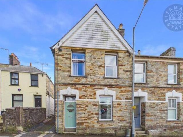 House for sale in Lamellion, Cornwall