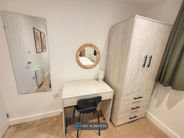Apartment for rent in Highertown, Penweathers
