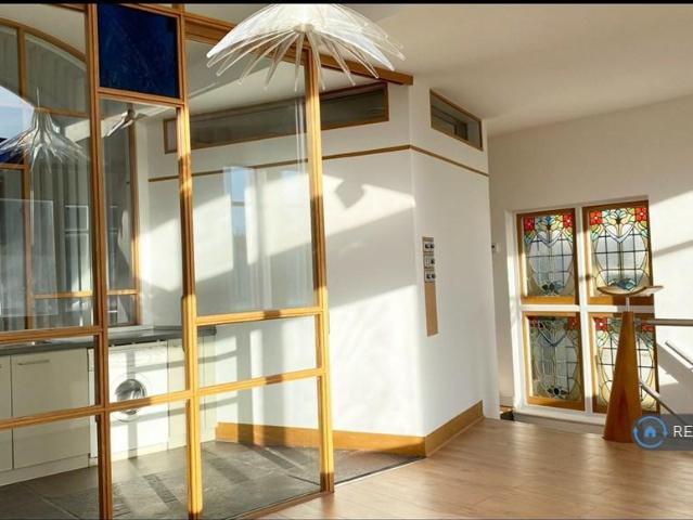 Apartment for rent in London Borough of Barnet, Greater London