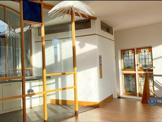 Apartment for rent in Brent Cross, Greater London