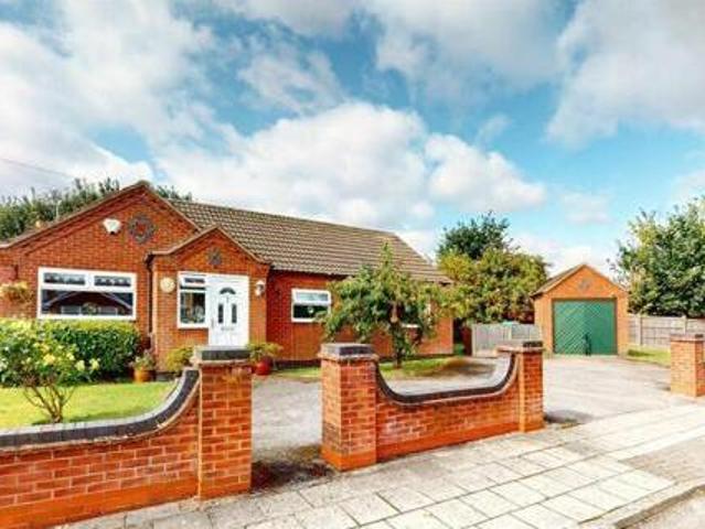House for sale in Potters Corner, East Midlands