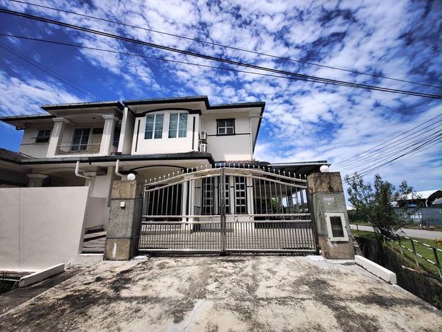 Residential House for sale in Kuching, Sarawak
