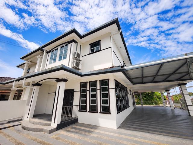 Residential House for sale in Kuching
