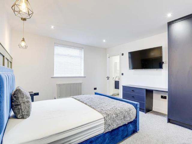Room for rent in Gedling, East Midlands