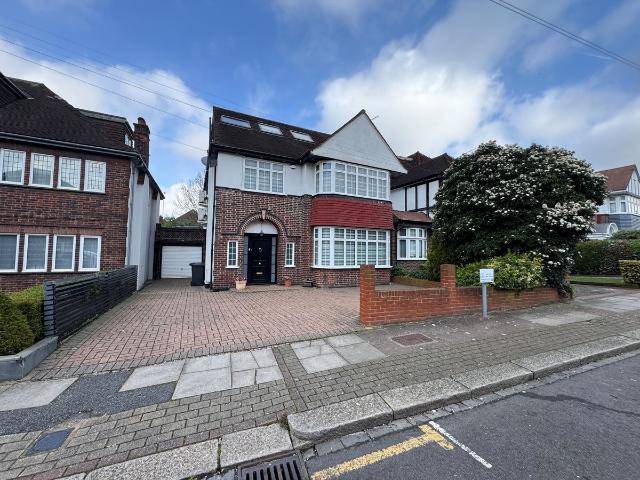 House for rent in Brent Cross, Greater London