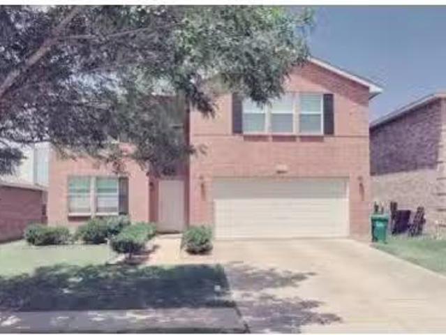 House for sale in Denton House for sale in Denton