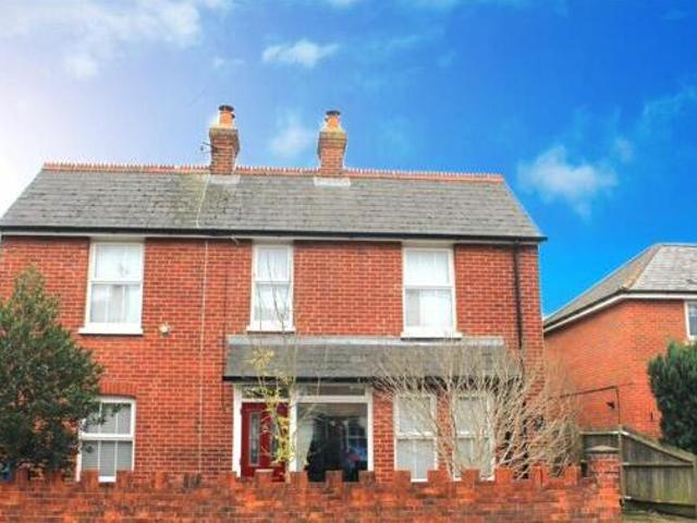 House for sale in Farnborough, Hampshire