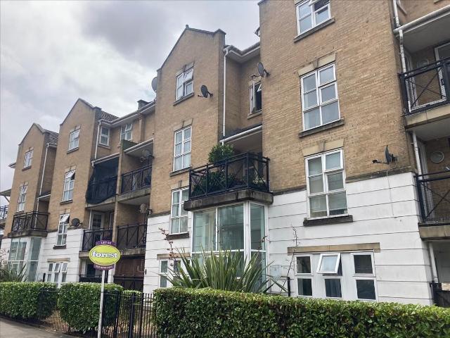 Apartment for rent in London Borough of Hounslow, Feltham