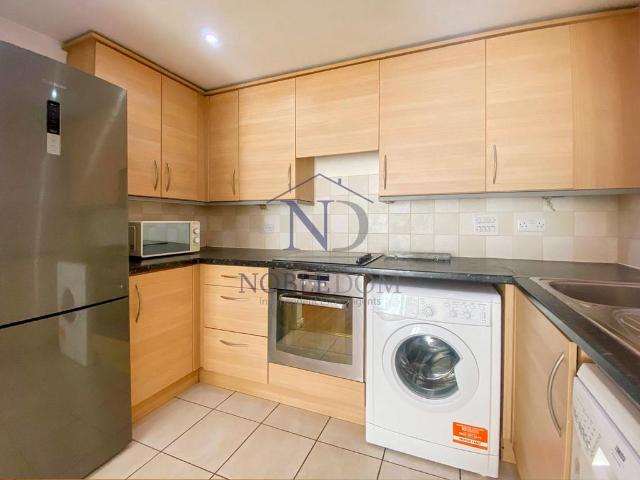 Apartment for rent in London Borough of Hounslow, Feltham