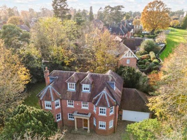 House for sale in Hertford, Colliers End
