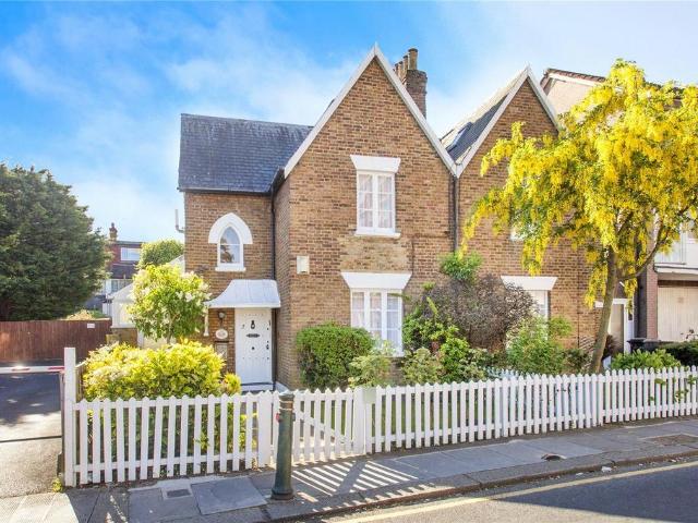 House for rent in Temple Fortune, Greater London