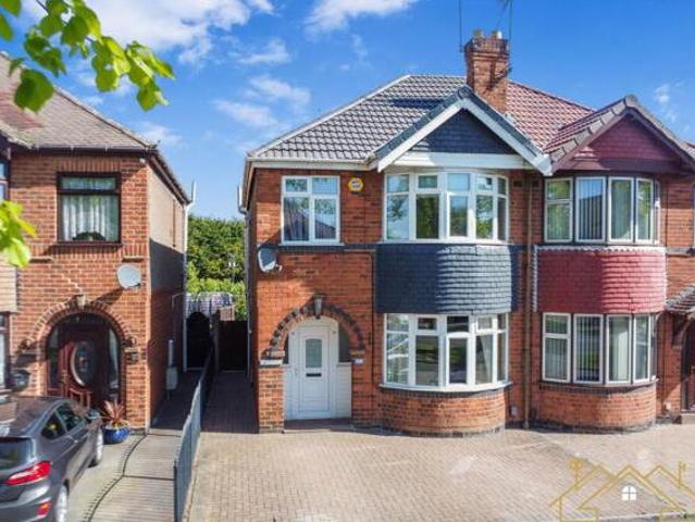 House for sale in Nuneaton, Nuneaton and Bedworth