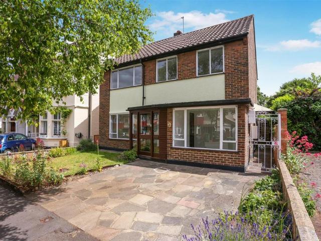 House for rent in The Wrythe, Greater London