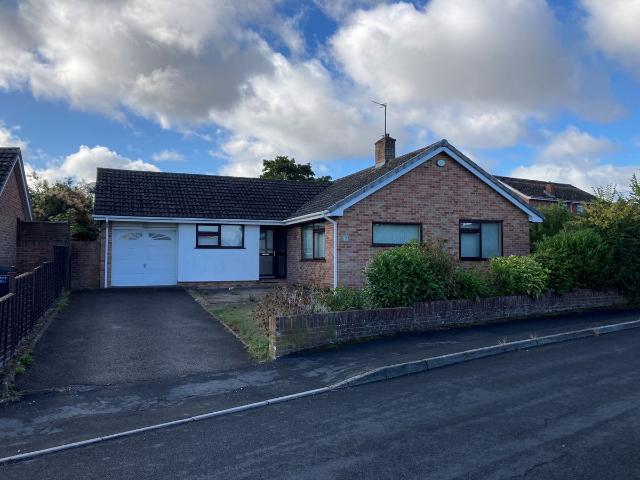 House for rent in Rumwell, Somerset