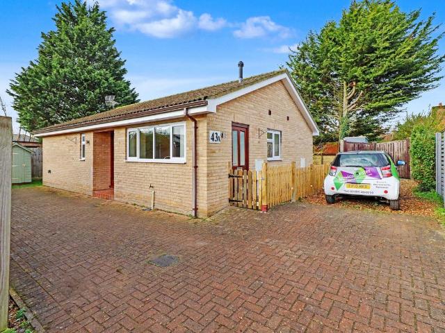 House for rent in Highfields Caldecote, Arrington