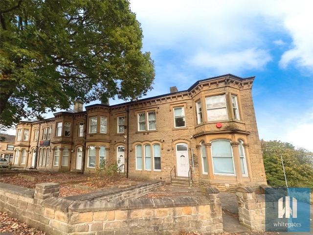 Studio for rent in Highfields, Huddersfield