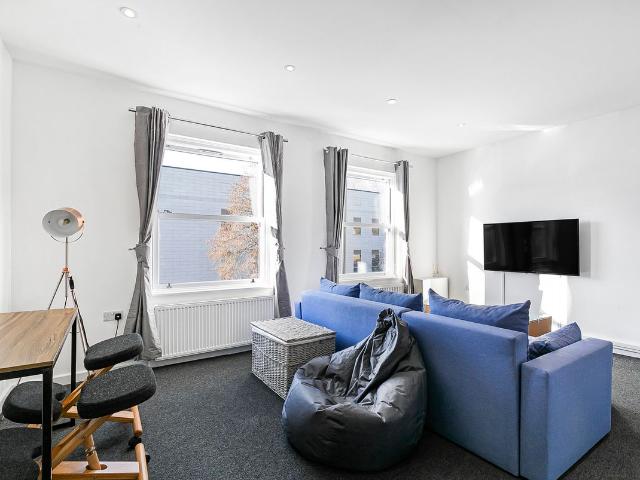 Apartment for rent in Archway, Greater London