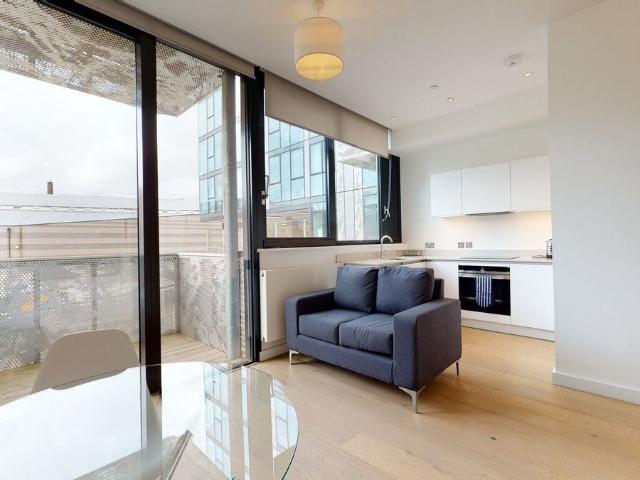 Studio for rent in Archway, Greater London
