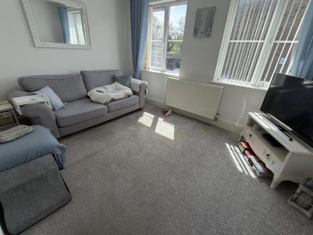House for rent in Westwood Park, West Yorkshire