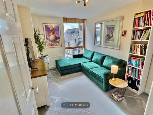Apartment for rent in London Borough of Camden, Greater London