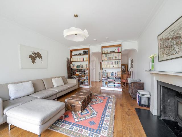 Apartment for rent in Dartmouth Park, Greater London