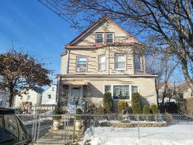 House for sale in Passaic, New Jersey