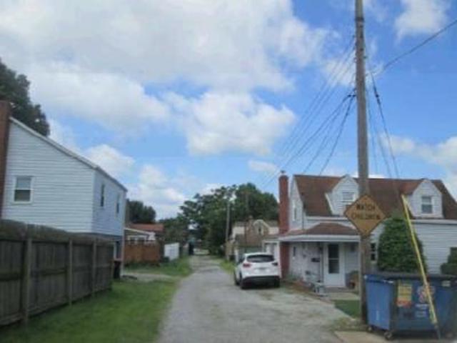 House for sale in Latrobe, Pennsylvania