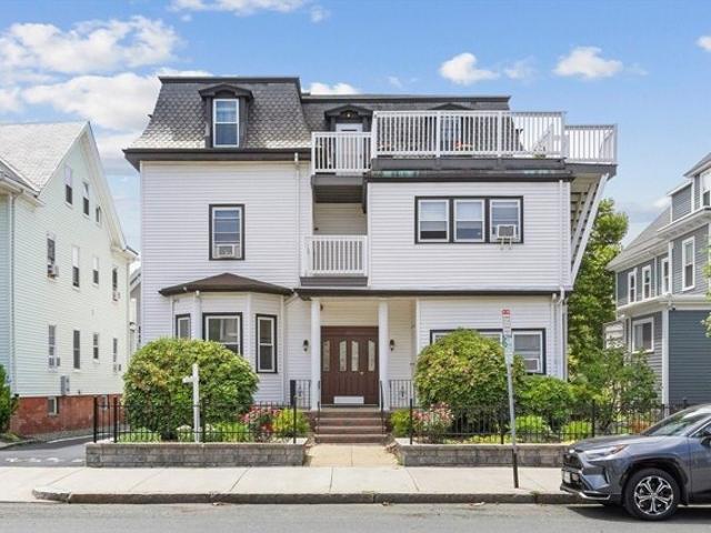 Condo for sale in Somerville, Massachusetts