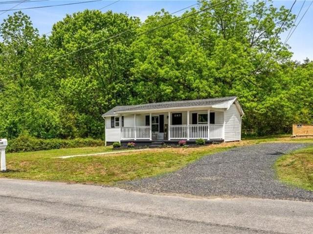 House for sale in Eden