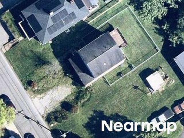 House for sale in Oakdale, Pennsylvania