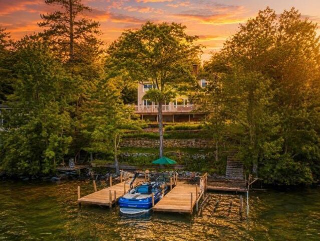 House for sale in Pine Cliff, Newbury