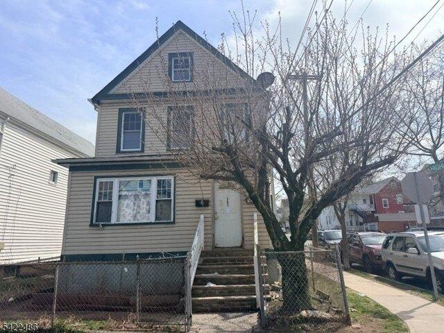 House for sale in Passaic, New Jersey