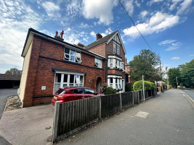 Apartment for rent in Navestock Side, Essex