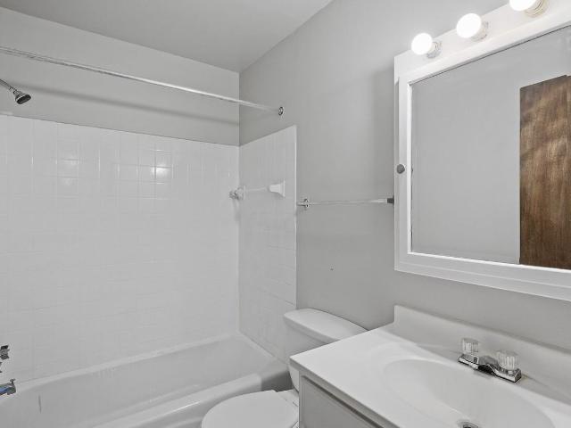 Apartment for rent in Hennepin, Minnesota