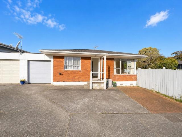 House for rent in Howick, Oroua County