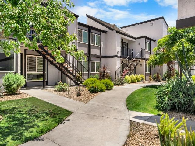 Apartment for rent in Fullerton, California
