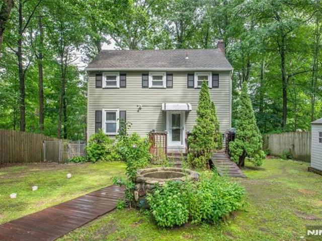 House for sale in Passaic, New Jersey