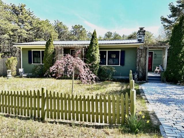 House for sale in North Truro, Massachusetts