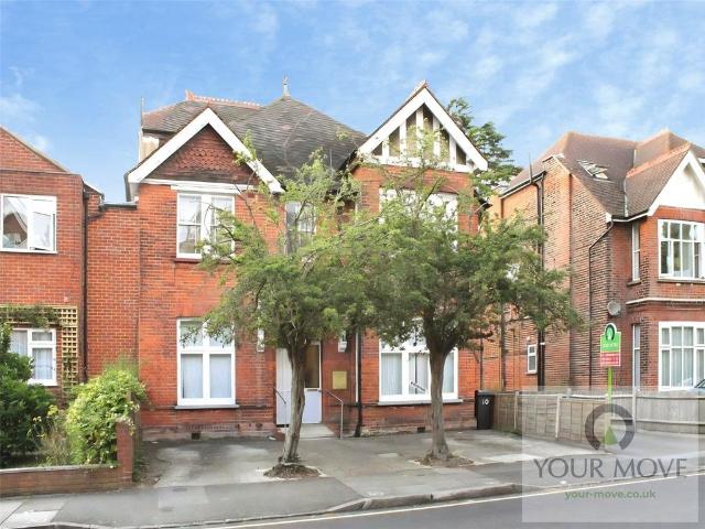 Apartment for rent in Shortlands, Greater London