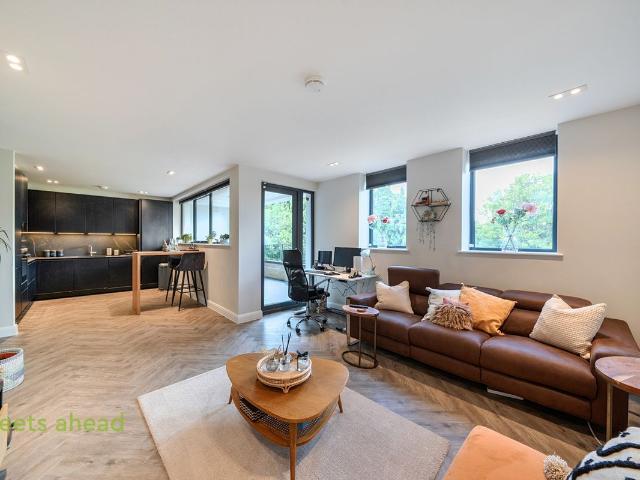Apartment for rent in London Borough of Croydon, Kenley