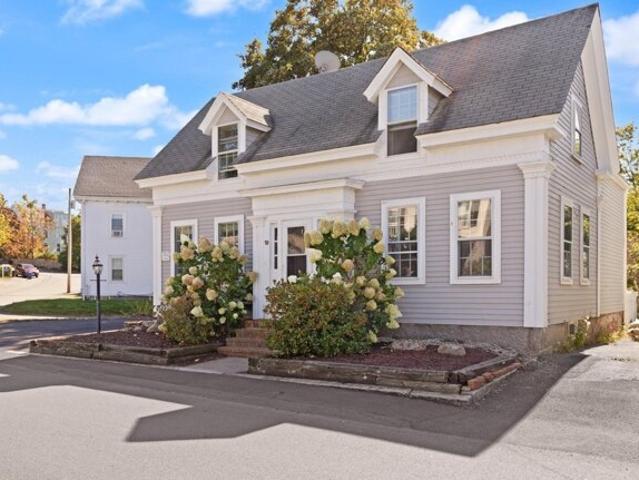House for sale in East Gloucester, Gloucester