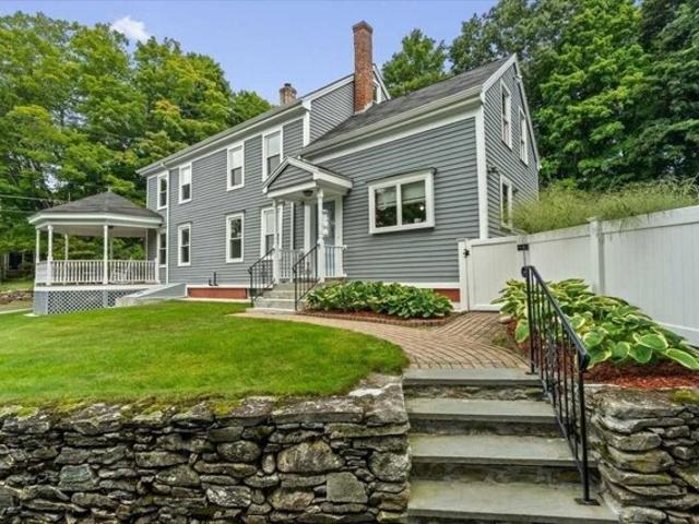 House for sale in Holden Center Historic District, Holden