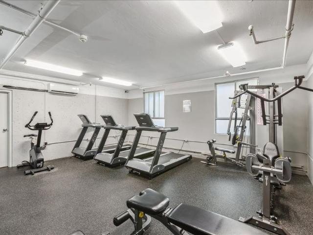Apartment for rent in Lockwood Park, London