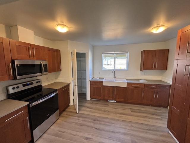 Apartment for rent in Highlands, Edmonton