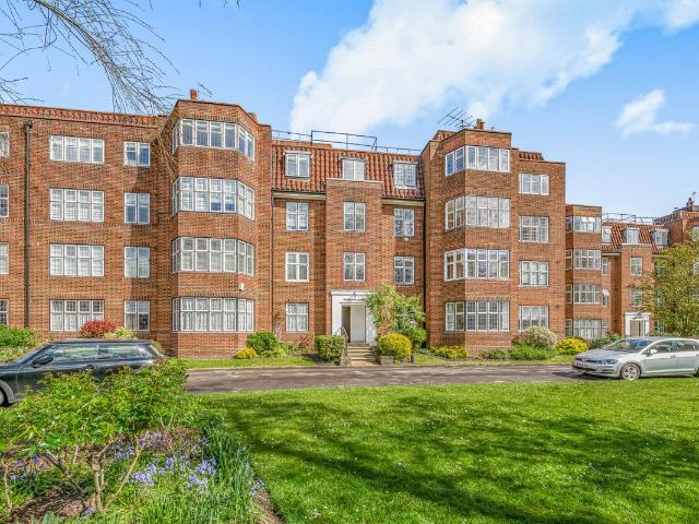 Apartment for rent in Putney Village, Greater London