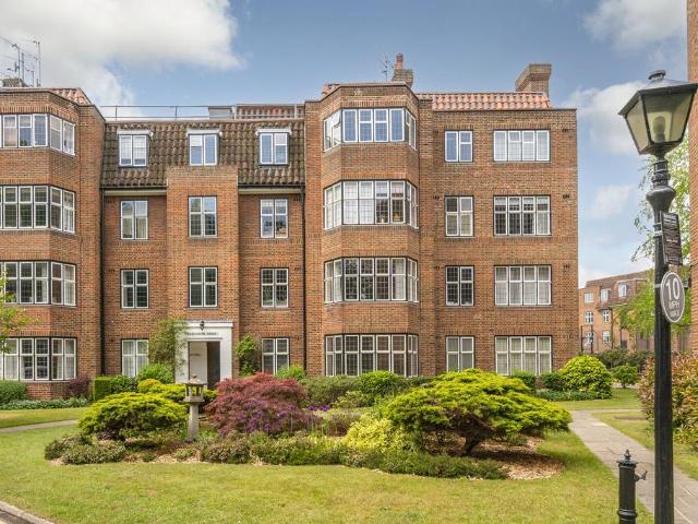 Apartment for rent in Putney Village, Greater London
